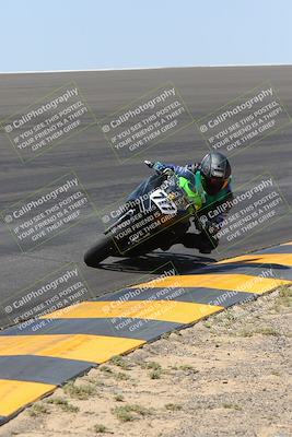media/Apr-14-2023-Apex Assassins (Fri) [[6bc7254b18]]/Racer 2/Session 3 (Bowl)/